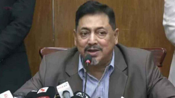 পাকিস্তান সফরে স্বরাষ্ট্র সচিব নাসিমুল গনি