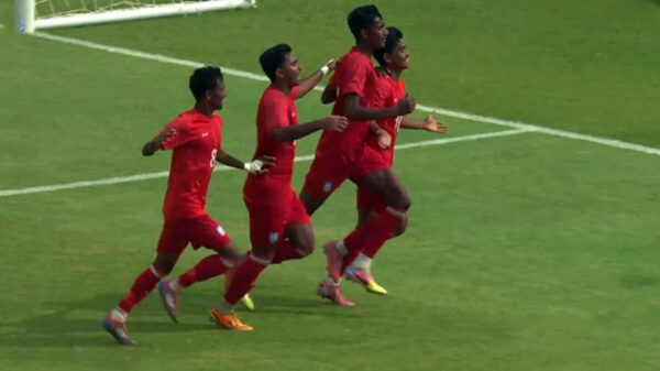 পাকিস্তানকে উড়িয়ে ফাইনালে বাংলাদেশ