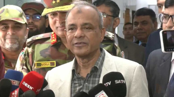পূজার শুরু থেকেই ২৪ ঘণ্টা নিরাপত্তা ব্যবস্থা থাকবে স্বরাষ্ট্র উপদেষ্টা