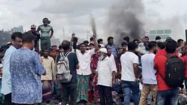 ফরিদপুর-৪ আসনের সীমানা পুনর্বহালে ইসিকে ডিসির চিঠি
