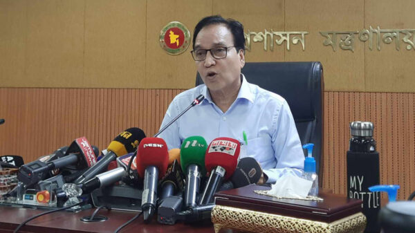 সরানো হলো জনপ্রশাসন সচিব মোখলেস উর রহমানকে