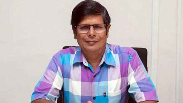 আওয়ামী লীগ আমলে স্থানীয় সরকার বিভাগের জ্যেষ্ঠ সচিব হিসেবে দায়িত্ব পালন করা আবু আলম শহীদ খানকে গ্রেপ্তার করেছে ঢাকা মহানগর গোয়েন্দা (ডিবি) পুলিশ।