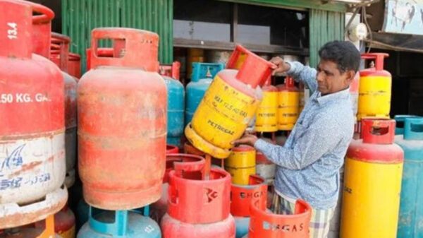 আবার কমলো এলপি গ্যাসের দাম