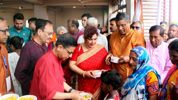 ঢাকায় নিযুক্ত বিদেশি দূতদের শারদীয় শুভেচ্ছা