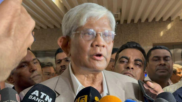 দেশের অর্থনীতি স্বস্তিতে আছে: অর্থ উপদেষ্টা
