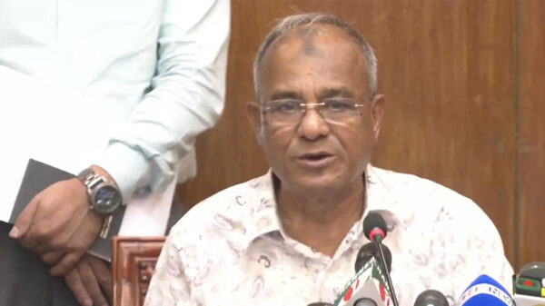 সাম্প্রদায়িক সম্প্রীতি নষ্টের ষড়যন্ত্র রুখে দিয়েছে সরকার: স্বরাষ্ট্র উপদেষ্টা