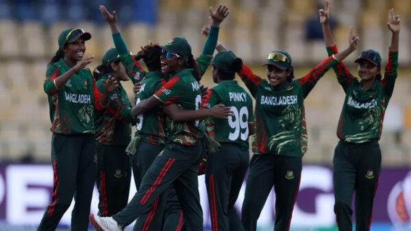 ১২৯ রানে পাকিস্তানকে অলআউট করল বাংলাদেশ