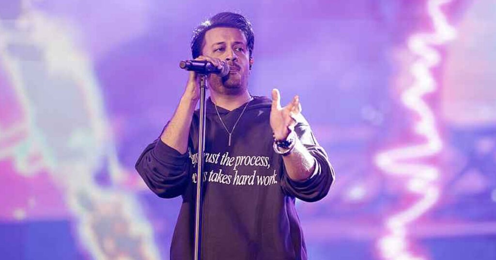 আতিফ আসলাম ফের ঢাকার মঞ্চ মাতাবেন