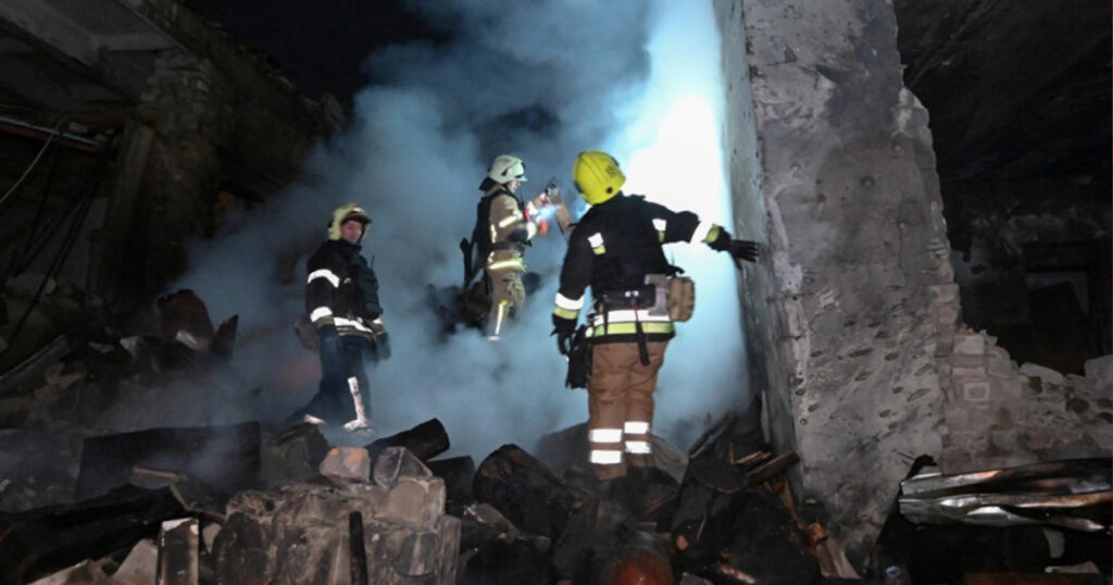 ইউক্রেনের জ্বালানি অবকাঠামোতে রাশিয়ার ব্যাপক হামলা