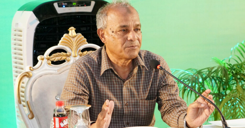 কৃষক যেন নায্যমূল্যে সার পায় সেটি নিশ্চিত করা হবে: কৃষি উপদেষ্টা কৃষি উপদেষ্টা
