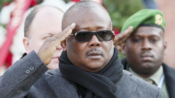 গিনি-বিসাউয়ের ক্ষমতাচ্যুত প্রেসিডেন্ট দেশ ছেড়ে পালিয়েছেন