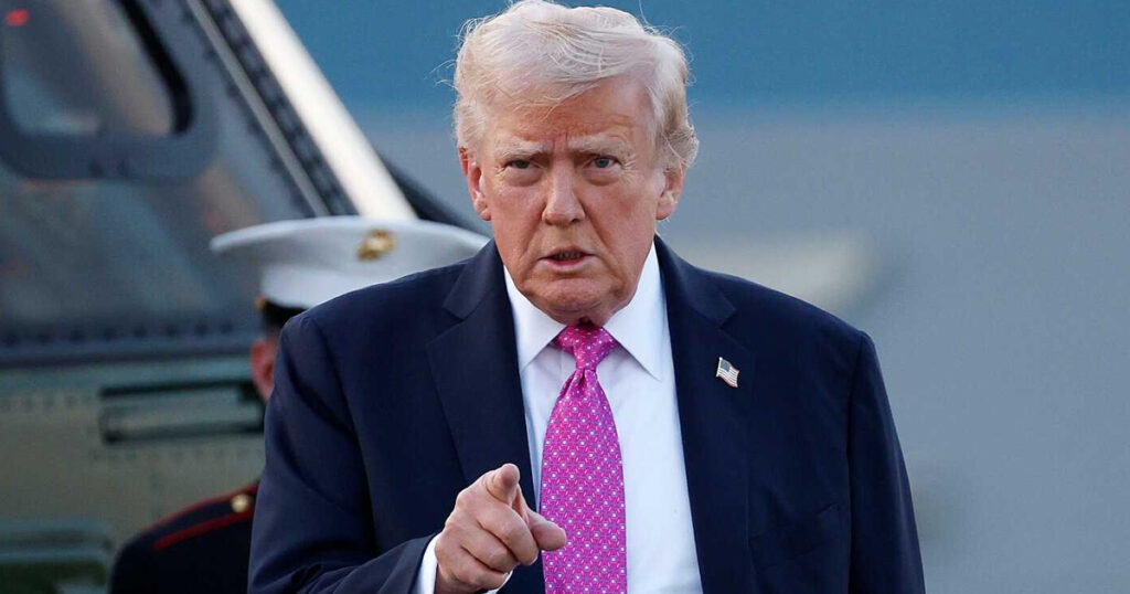 তৃতীয় বিশ্বের দেশগুলো থেকে স্থায়ীভাবে অভিবাসন বন্ধের ঘোষণা ট্রাম্পের ঘোষণা ট্রাম্পের