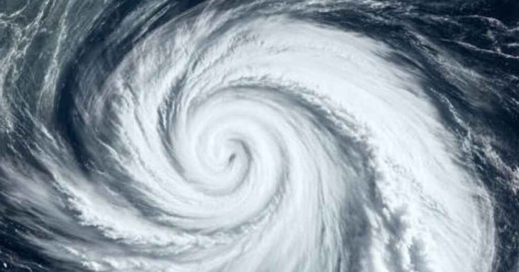 বঙ্গোপসাগরের মালাক্কা প্রণালীতে ঘূর্ণিঝড় সৃষ্টি