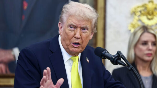 শিগগিরই ভেনেজুয়েলায় স্থল হামলা চালাবে যুক্তরাষ্ট্র