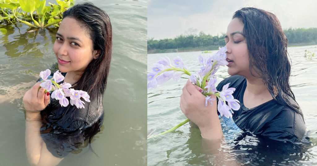 শীতের সকালে জলকেলিতে মেতে উঠেছেন ভাবনা