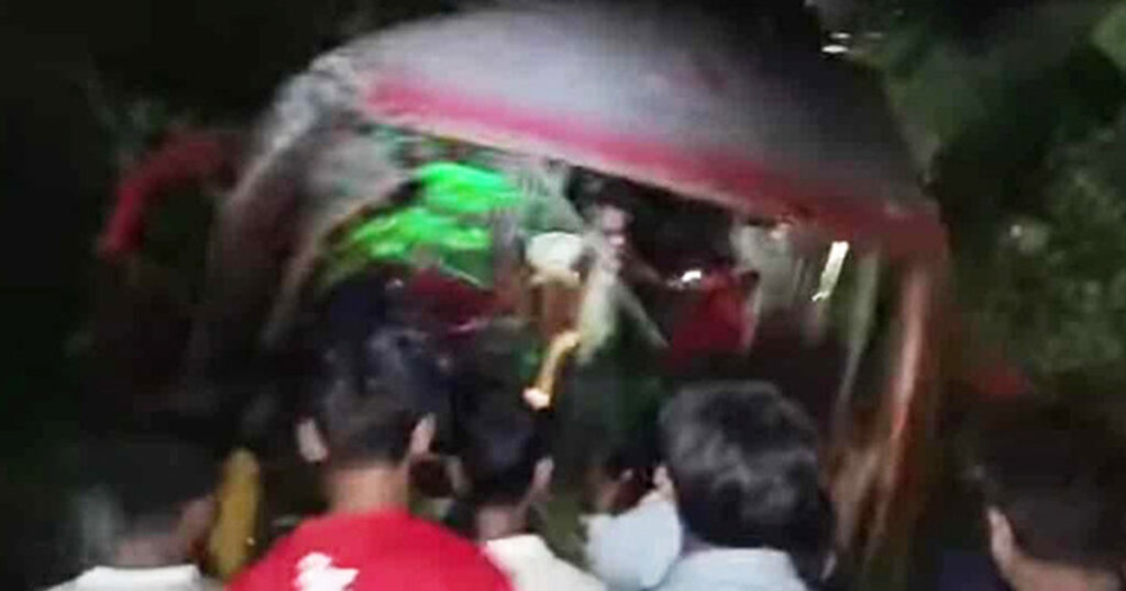 সীতাকুণ্ডে