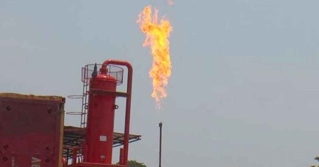 গ্যাসের উৎপাদন বাড়াতে নতুন ৩ কূপ খনন করবে সরকার গ্যাসের উৎপাদন বাড়াতে নতুন ৩ কূপ খনন করবে সরকার