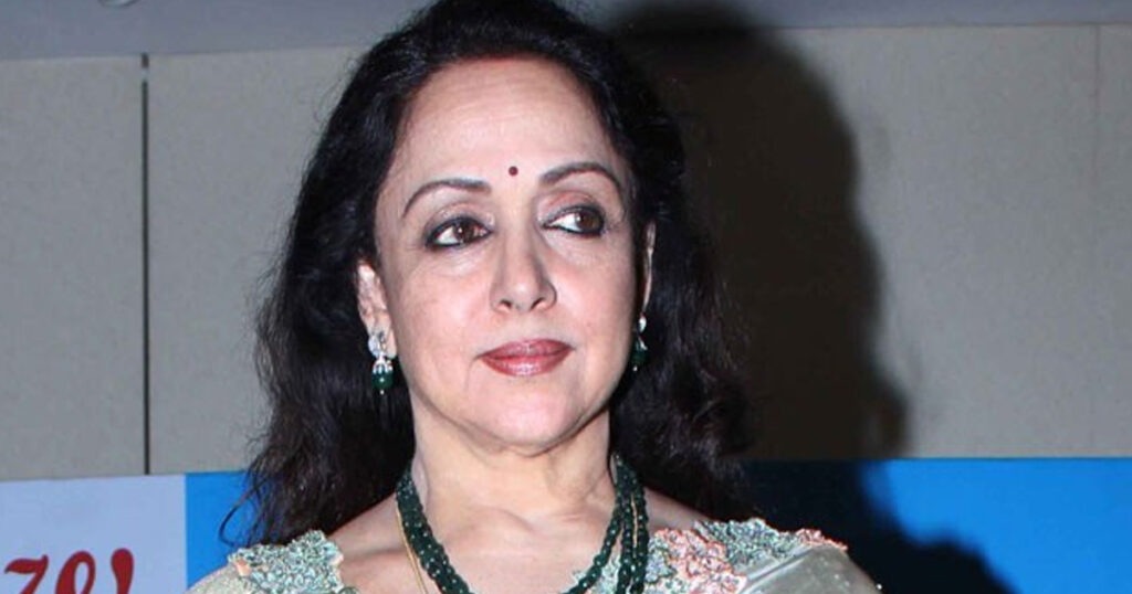 ধর্মেন্দ্রর শেষকৃত্য নিয়ে হেমার দুঃখপ্রকাশ