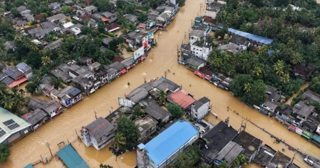 ভয়াবহ ঝড়ে এশিয়ার চার দেশে মৃত ৯ শতাধিক, নিখোঁজ বহু