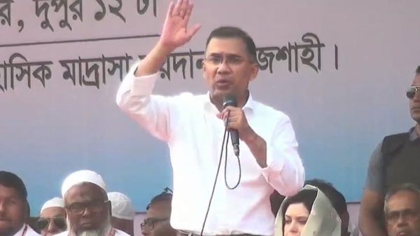 ধানের শীষ জয়ী হলে পদ্মা ব্যারাজ নির্মাণ কাজ শুরু করা হবে: তারেক রহমান