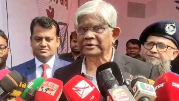 দেশের রিজার্ভ এখন ৩২ বিলিয়ন ডলার: অর্থ উপদেষ্টা