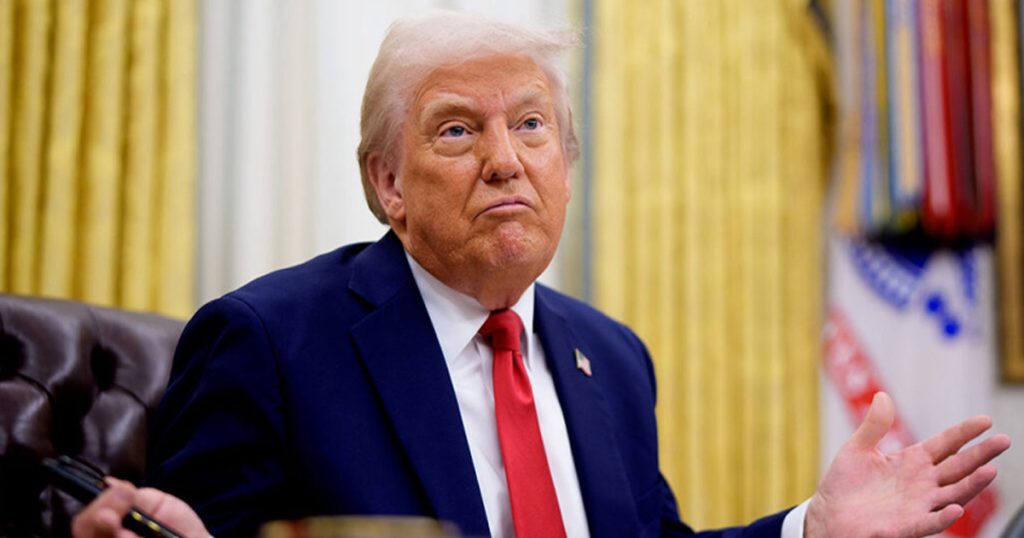 ইরানিরা স্বাধীনতার দিকে তাকিয়ে আছে, সাহায্য করতে প্রস্তুত যুক্তরাষ্ট্র: ট্রাম্প ইরানিরা স্বাধীনতার দিকে তাকিয়ে আছে, সাহায্য করতে প্রস্তুত যুক্তরাষ্ট্র: ট্রাম্প