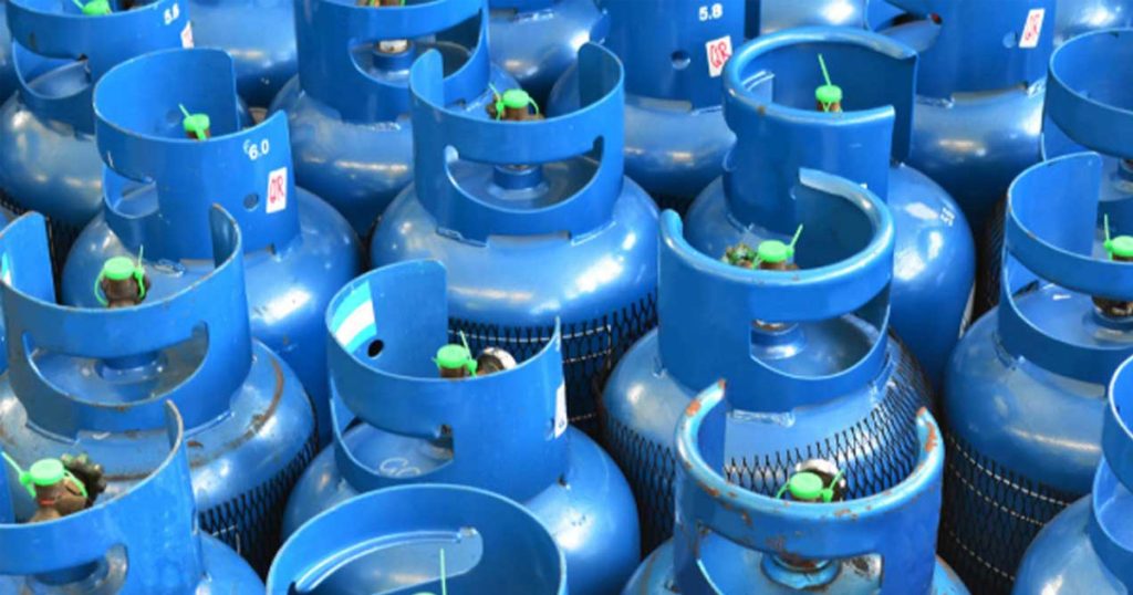 এলপিজি আমদানিকারকদের জন্য ঋণ সুবিধা সহজ করল বাংলাদেশ ব্যাংক