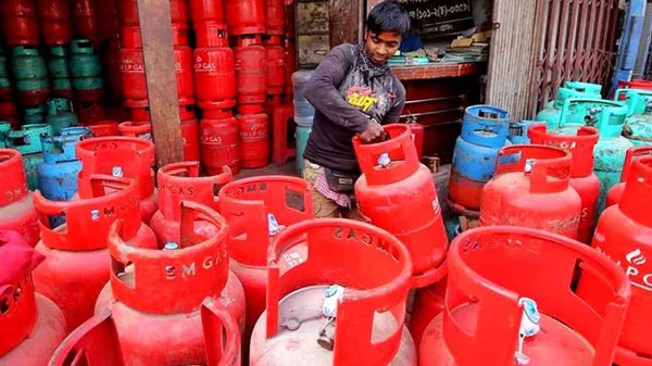 এলপিজি ব‍্যবসায়ীদের ধর্মঘট প্রত‍্যাহার