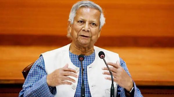 গভীর সমুদ্রে গবেষণা ও সমস্যা চিহ্নিত করতে প্রধান উপদেষ্টার গুরুত্বারোপ