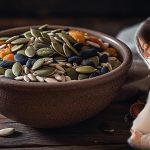 গর্ভাবস্থার প্রথম তিন মাসে যে বীজগুলো খাওয়া উপকারী