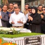 ছোট ভাইয়ের কবর জিয়ারত করলেন তারেক রহমান