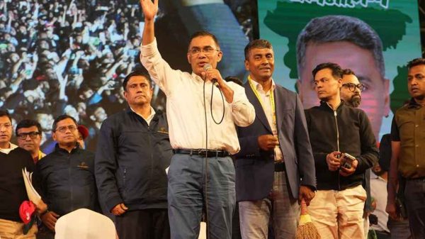 জয়ী হলে সবার আগে জলাবদ্ধতা সমস্যার সমাধান করা হবে, উত্তরায় তারেক রহমান