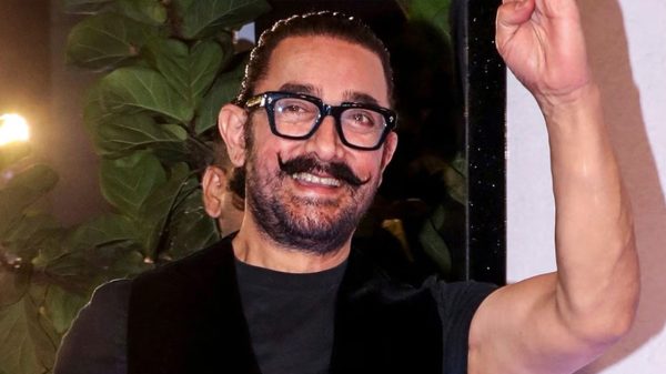 জিম ছাড়াই যেভাবে ১৮ কেজি ওজন কমালেন আমির খান