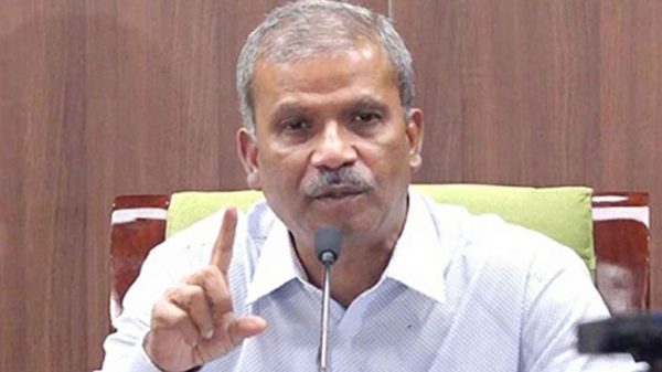 জুলাই যোদ্ধাদের দায়মুক্তি দিতে অধ্যাদেশের খসড়া তৈরি আসিফ নজরুল