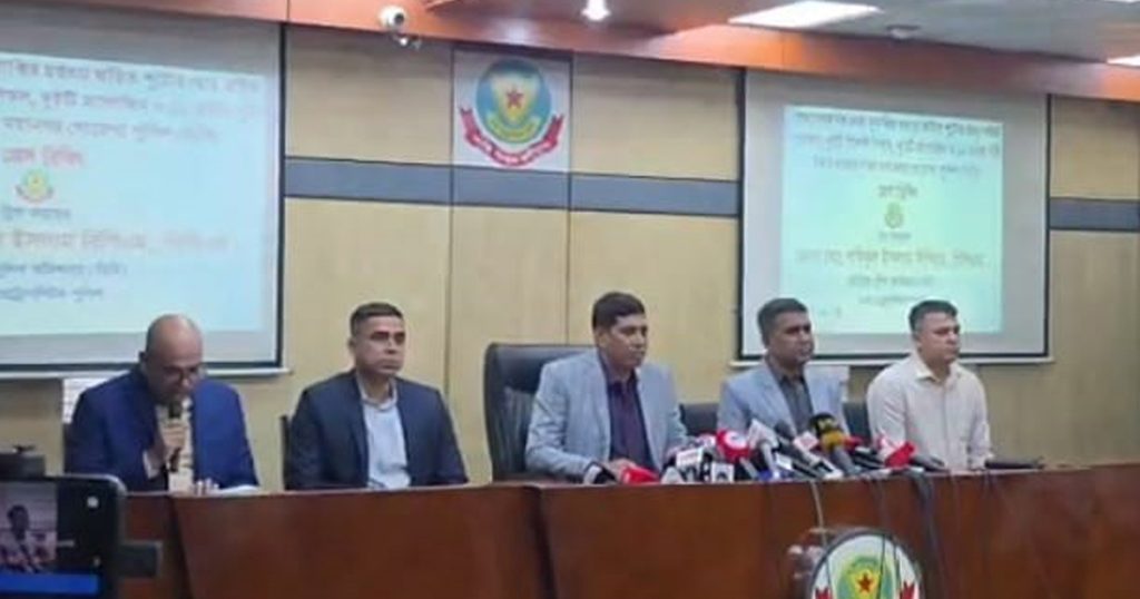 চাঁদাবাজি-আধিপত্য বিস্তারকে কেন্দ্র করে মুছাব্বির হত্যাকাণ্ড : ডিবি চাঁদাবাজি-আধিপত্য বিস্তারকে কেন্দ্র করে মুছাব্বির হত্যাকাণ্ড : ডিবি