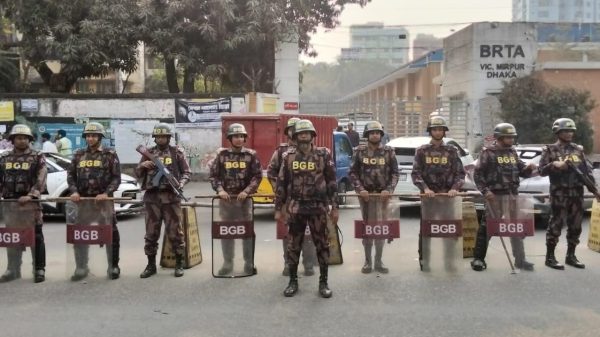 ঢাকায় বিজিবি মোতায়েন