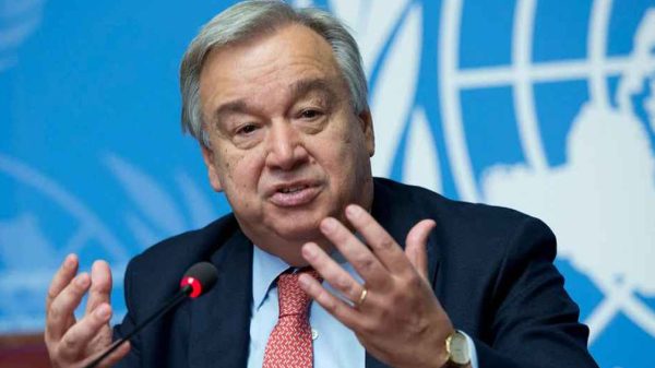 ধসের মুখে জাতিসংঘ, চাঁদা চাইছেন গুতেরেস!