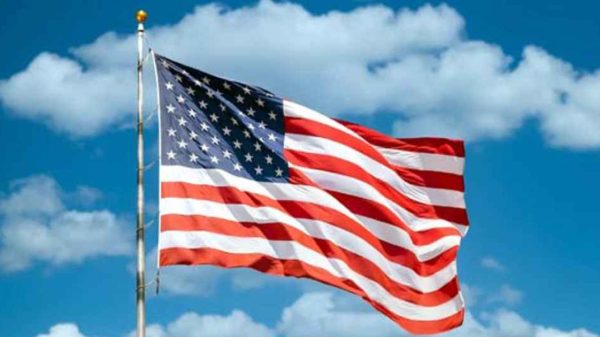 নিজ নাগরিকদের ‘এ মুহূর্তে’ ইরান ছাড়তে বলল যুক্তরাষ্ট্র