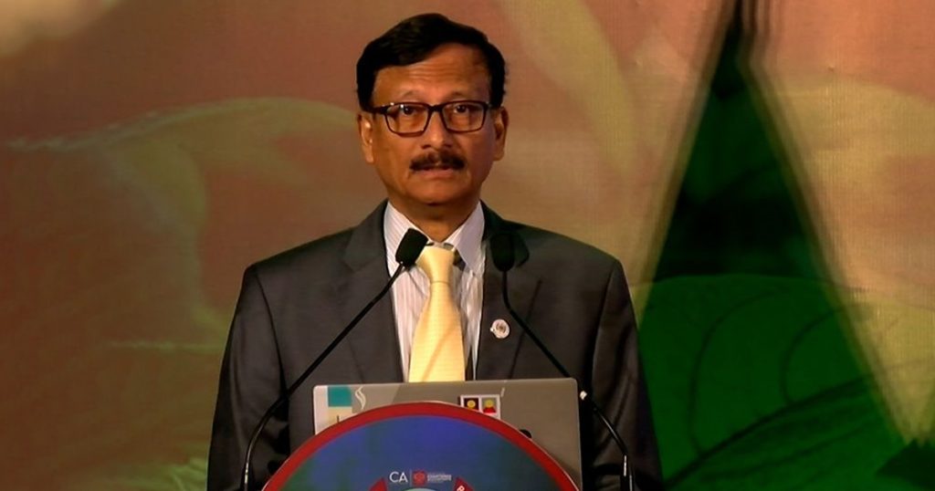 কারচুপির মাধ্যমে বিপুল অর্থ পাচার ও লুটপাট হয়েছে: পররাষ্ট্র উপদেষ্টা