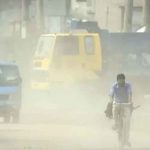 বায়ুদূষণে আজও শীর্ষে ঢাকা