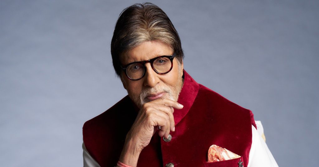 ভিড়ের মধ্যে আটকে গেলেন অমিতাভ, হলেন হেনস্তা!