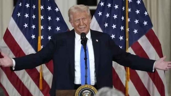 ভেনেজুয়েলার তেল বিক্রি শুরু করল যুক্তরাষ্ট্র