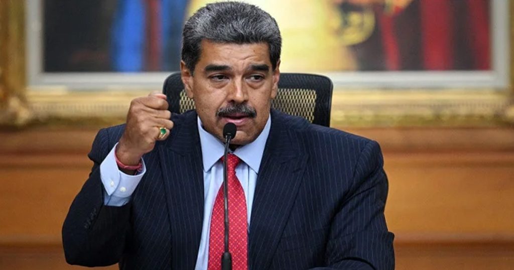 আমি এখনো প্রেসিডেন্ট, অপহরণ করা হয়েছে: মার্কিন আদালতে মাদুরো