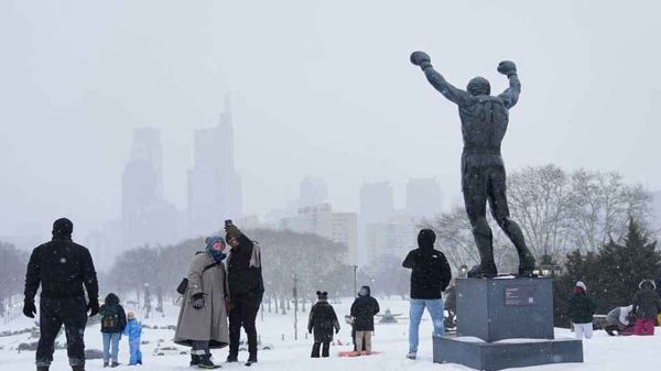যুক্তরাষ্ট্রে শক্তিশালী তুষারঝড়ে নিহত অন্তত ৩০