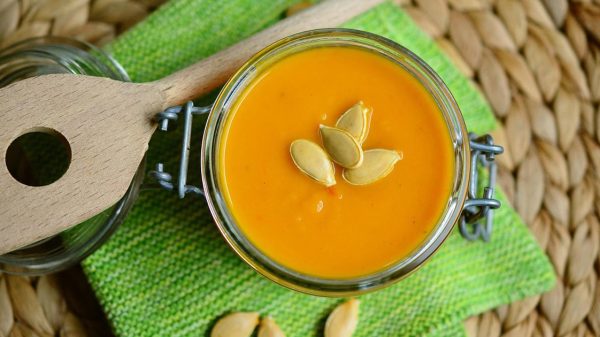 শীতে যে খাবারগুলো আপনাকে উষ্ণ রাখবে