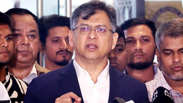 স্বেচ্চাসেবক দল নেতাকে গুলি করে হত্যার ঘটনা বিচ্ছিন্ন: সালাউদ্দিন আহমেদ