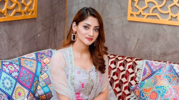 হলুদের অনুষ্ঠানে নাচলেন পূজা চেরি, রহস্য কী?