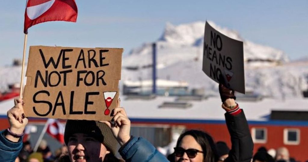 গ্রিনল্যান্ড দখলে প্রয়োজনে সামরিক শক্তি ব্যবহারের কথাও ভাবছে যুক্তরাষ্ট্র: হোয়াইট হাউস গ্রিনল্যান্ড দখলে প্রয়োজনে সামরিক শক্তি ব্যবহারের কথাও ভাবছে যুক্তরাষ্ট্র: হোয়াইট হাউস