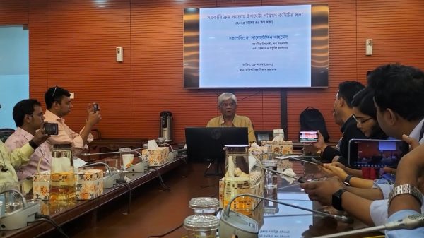 ১ কোটি লিটার সয়াবিন তেল ও ৪০ হাজার টন ইউরিয়া সার কিনবে সরকার