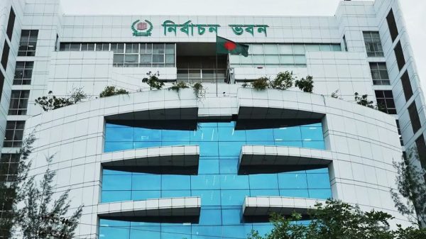 ১২ কোটি ৭৭ লাখ ভোটারের চূড়ান্ত তালিকা প্রকাশ